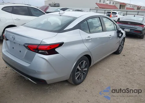 2025 Nissan Versa 1.6 Sv z USA, uszkodzony, nr VIN 3N1CN8EV6SL835725